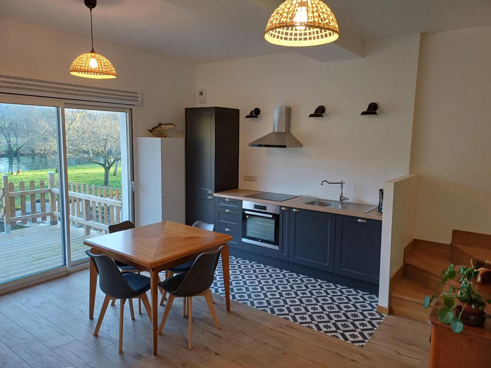 Superbe Logement "Loulaloue" ! Ornans Ngoại thất bức ảnh